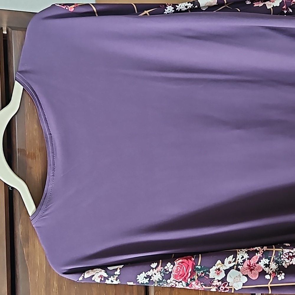 Women's blouse - Picture 3 of 4